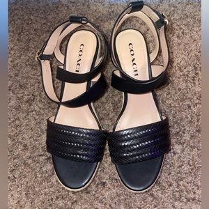 Brand new coach heels👠